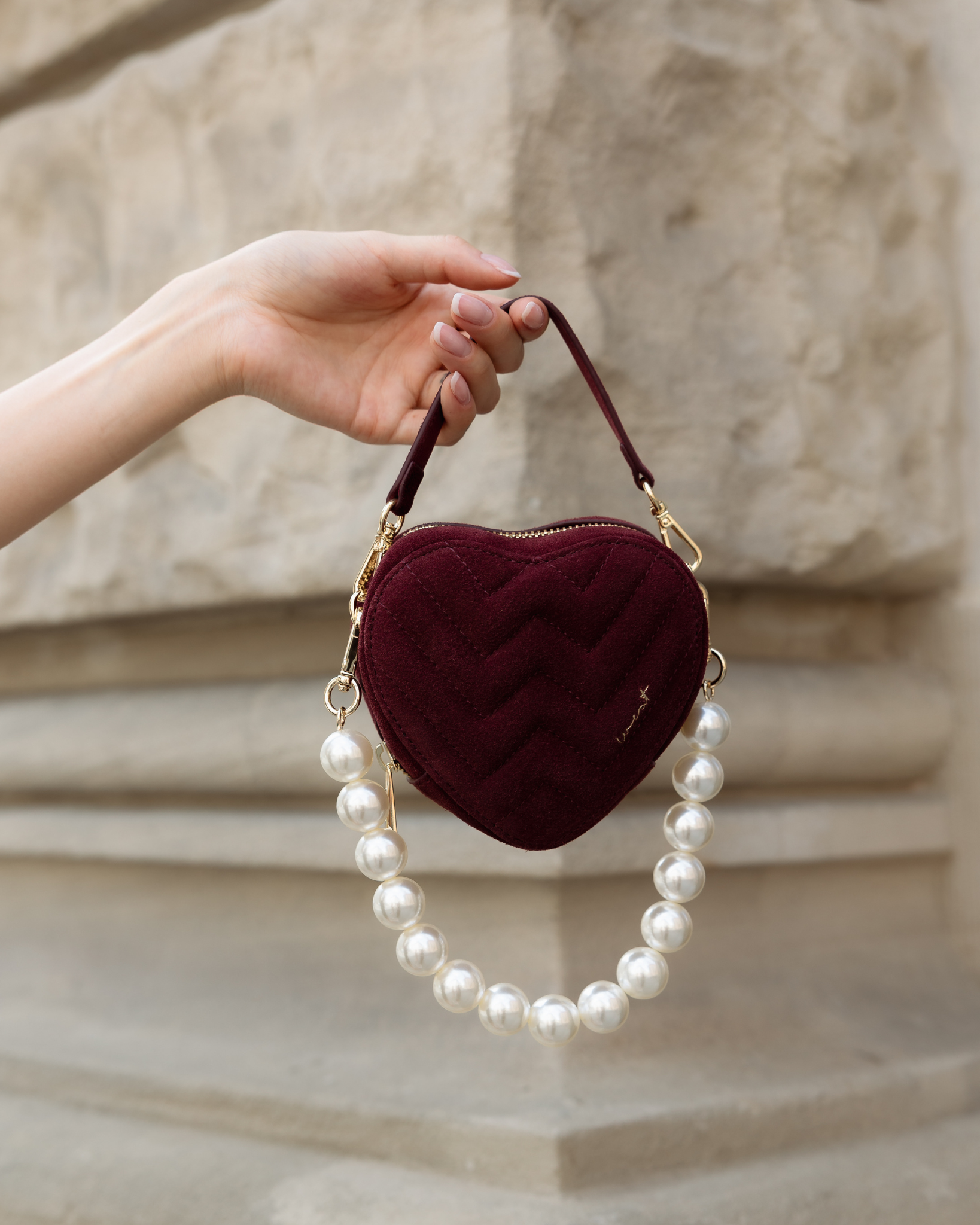 Mini Heart Bag Suede Merlot