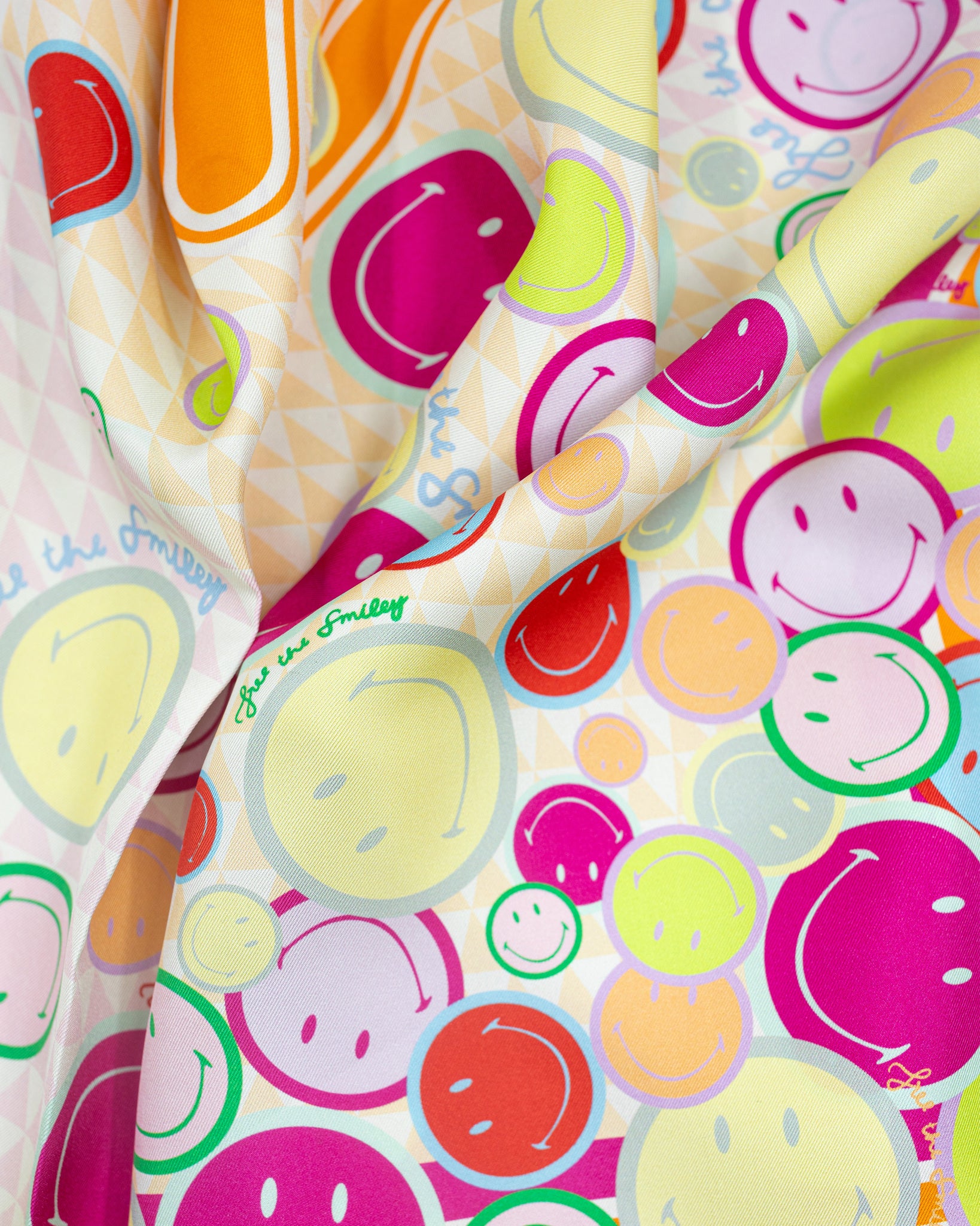 Scarf Silk Smiley® Pink Fusion