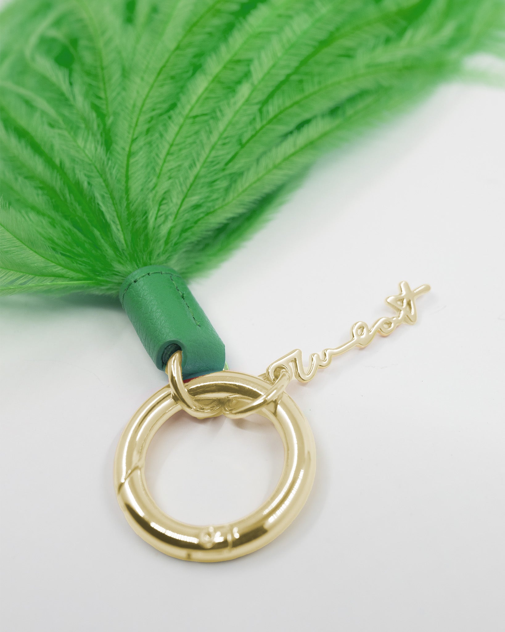Feather Tassel - Avo