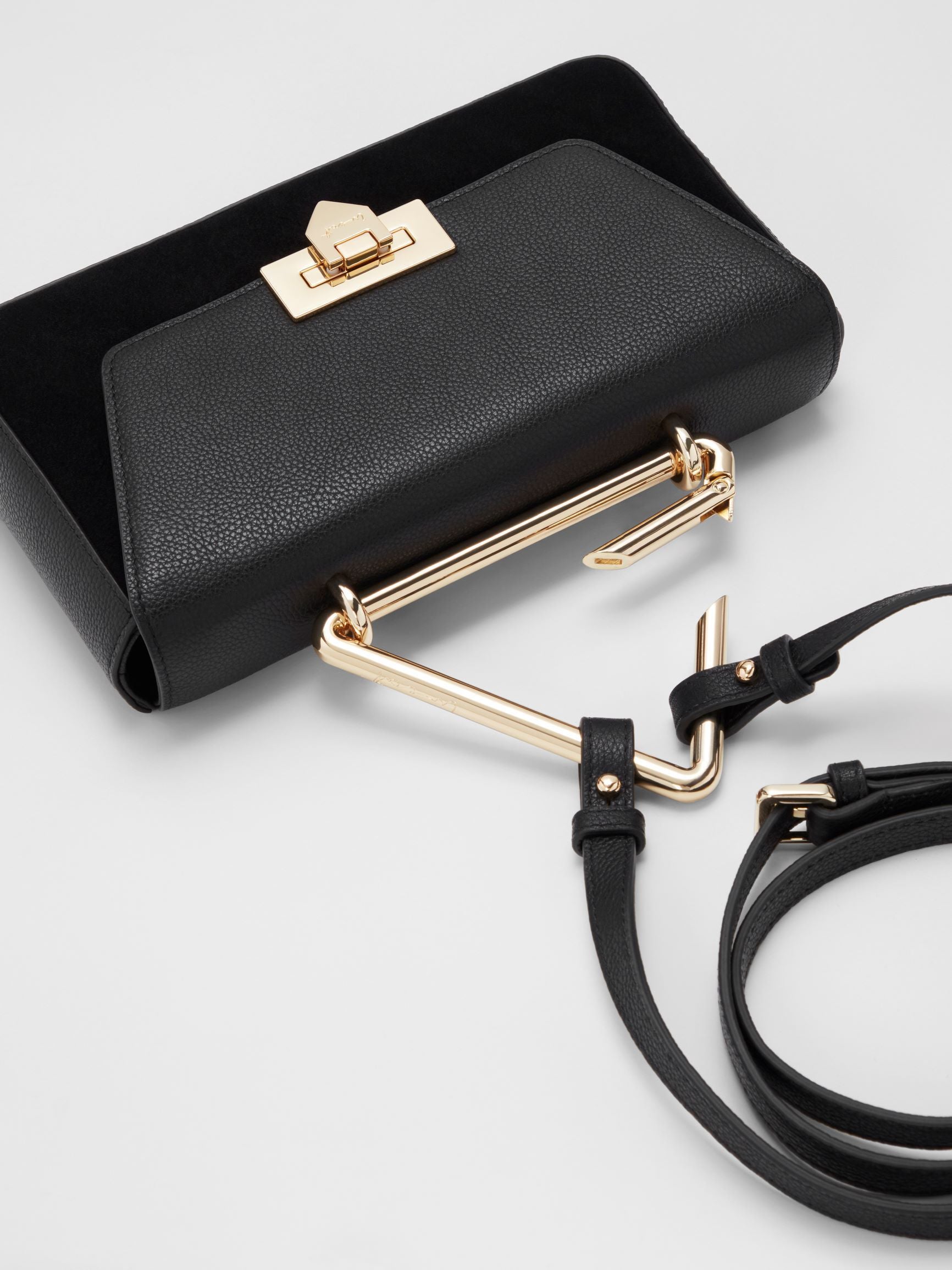 Toast Black Suede Gold